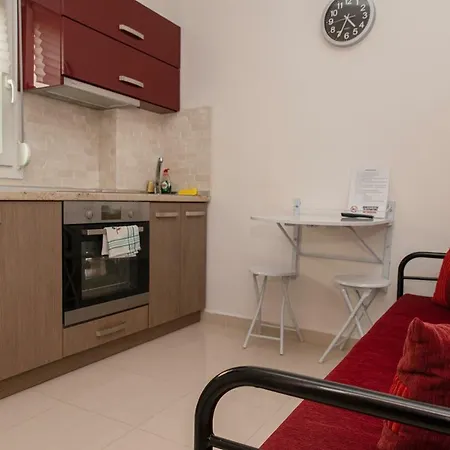 Rotunda Flat